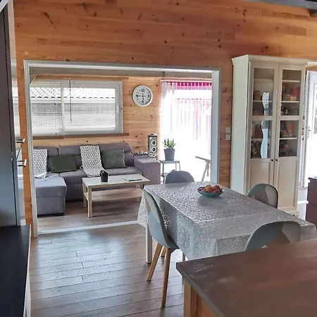 Maison & Piscine Prives,plages Ocean Et A 10 Kms